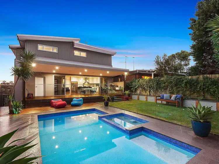 57 Hastings Avenue, Chifley NSW 2036