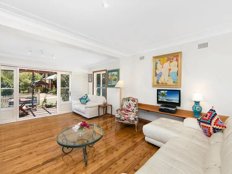 Fourth view of Homely house listing, 3 Oatley Avenue, Katoomba NSW 2780
