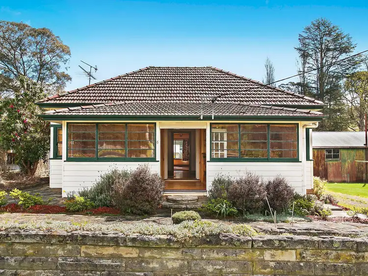 6 Victoria Street, Katoomba NSW 2780