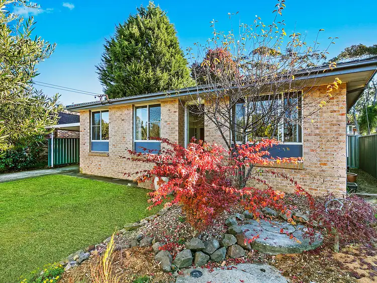 24 Hill Street, Wentworth Falls NSW 2782