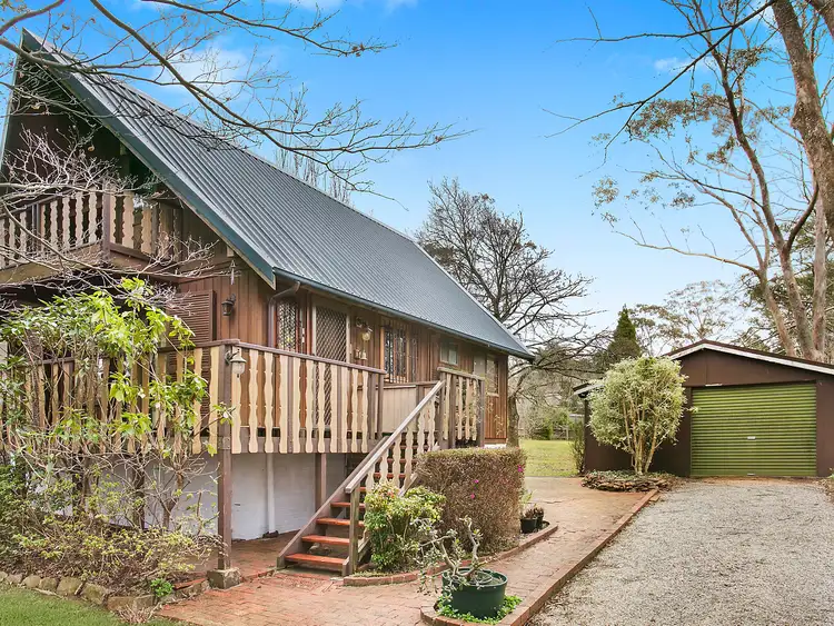 72 Banksia Road, Wentworth Falls NSW 2782