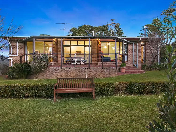 3 Myoori Avenue, Wentworth Falls NSW 2782