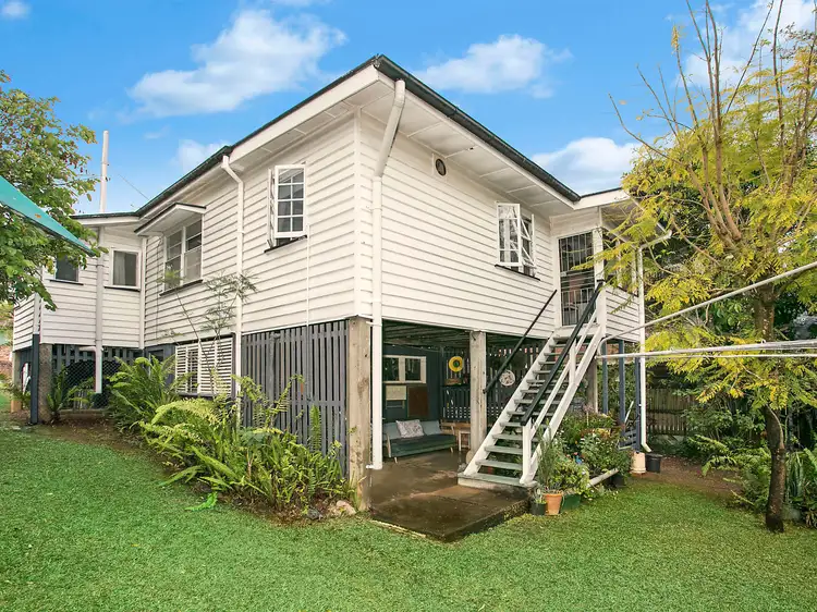 Second view of Homely house listing, 7 Seven Oaks Street, Taringa QLD 4068