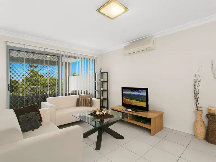 Third view of Homely apartment listing, 3/3 Gainsborough Street, Moorooka QLD 4105