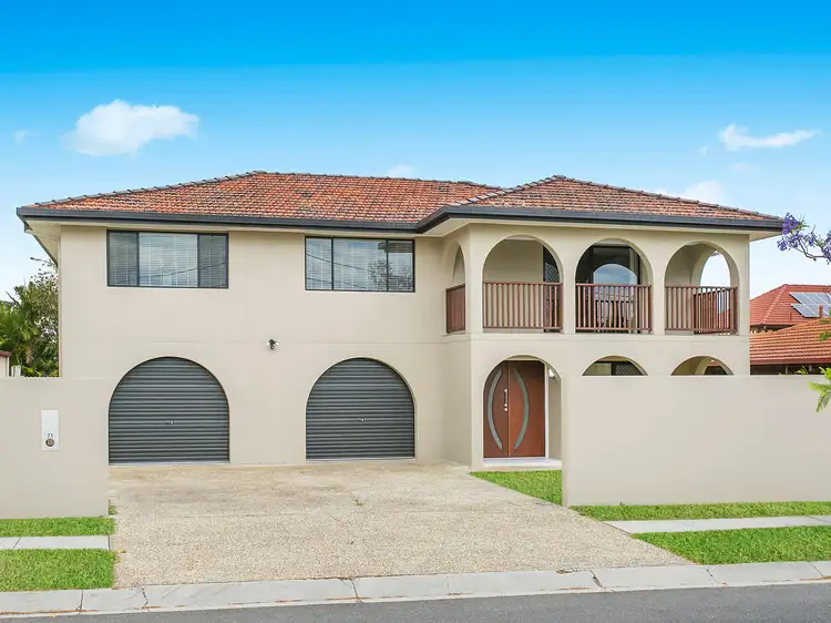 Main view of Homely house listing, 71 Meadowlands Road, Carindale QLD 4152