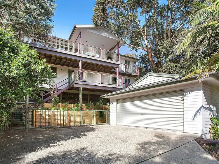 4 Peter Avenue, Forresters Beach NSW 2260