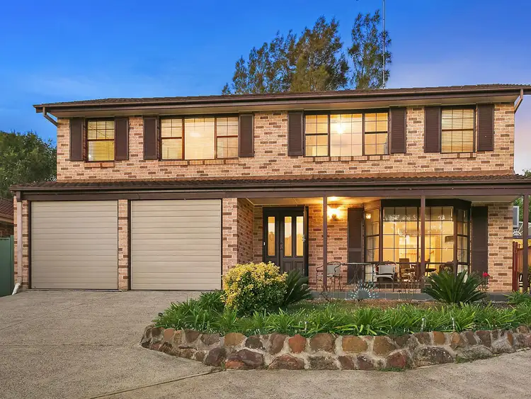 16 Knightsbridge Place, Castle Hill NSW 2154