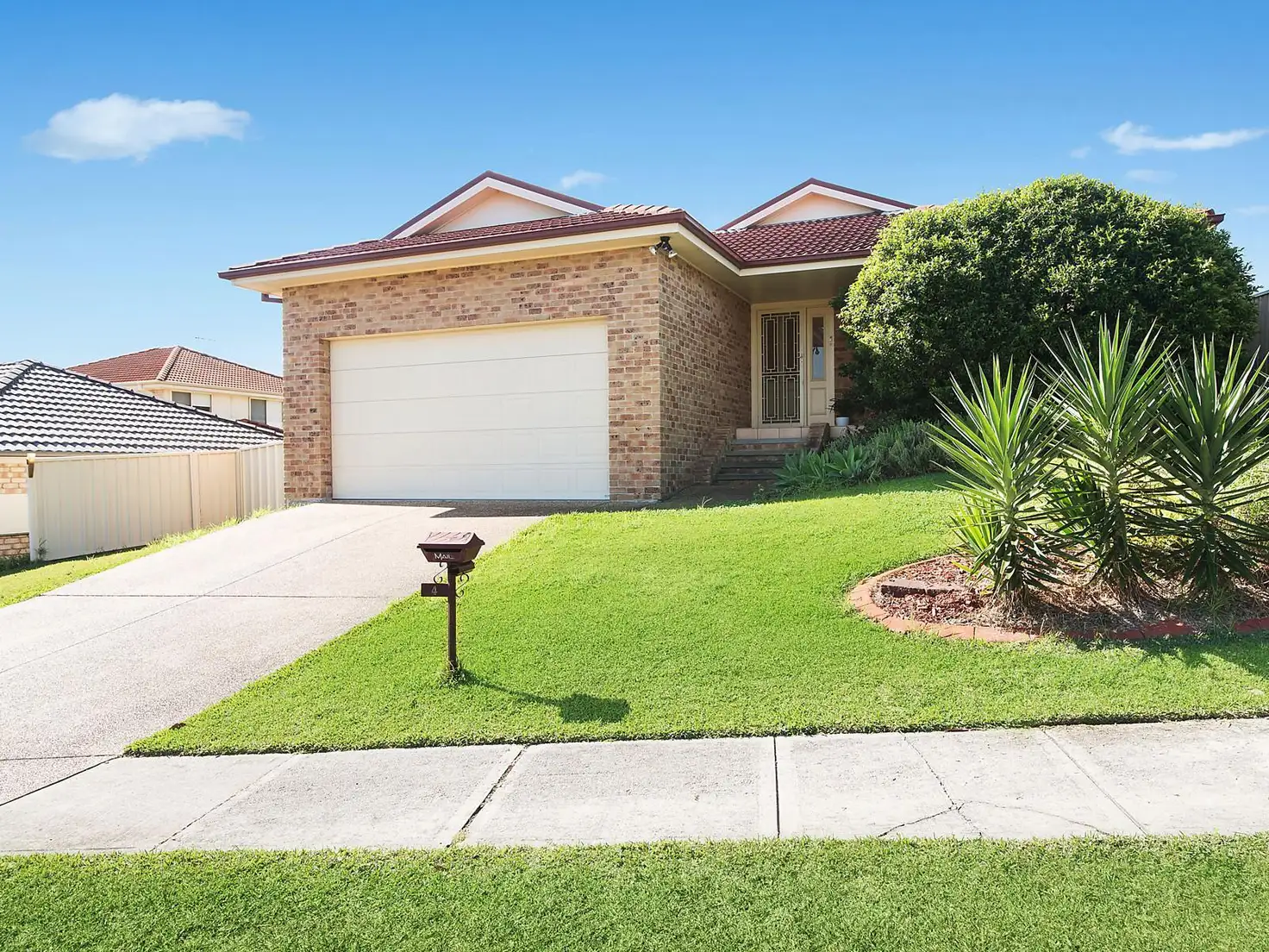 Main view of Homely house listing, 4 Jupiter Circuit, Cameron Park NSW 2285