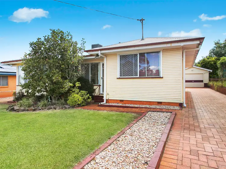 285 Tor Street, Wilsonton QLD 4350