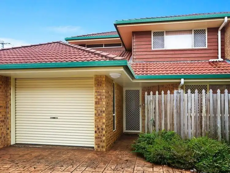 2/216 Geddes Street, South Toowoomba QLD 4350