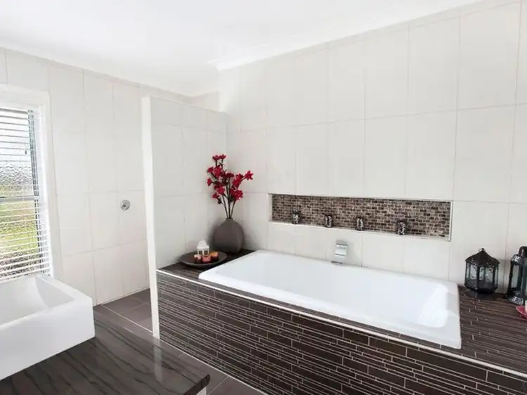 Fourth view of Homely house listing, 18 Quail Crescent, Highfields QLD 4352