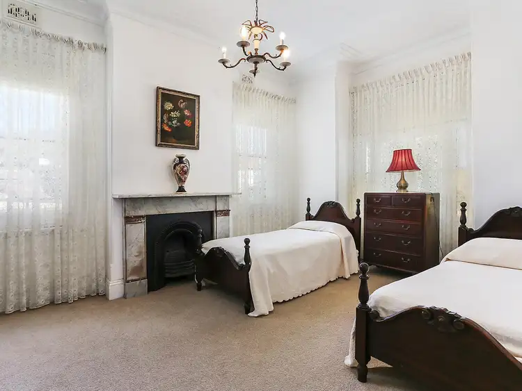 Third view of Homely house listing, 2 Leichhardt Street, Bronte NSW 2024