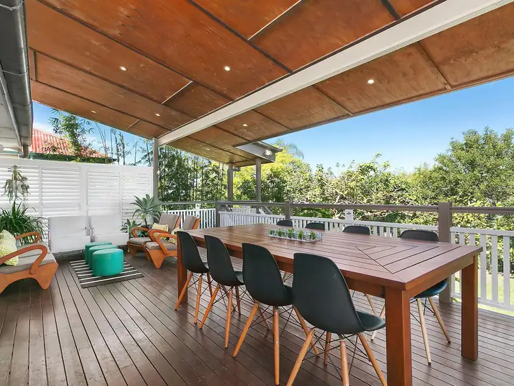 11 Karthina Street, Bulimba QLD 4171