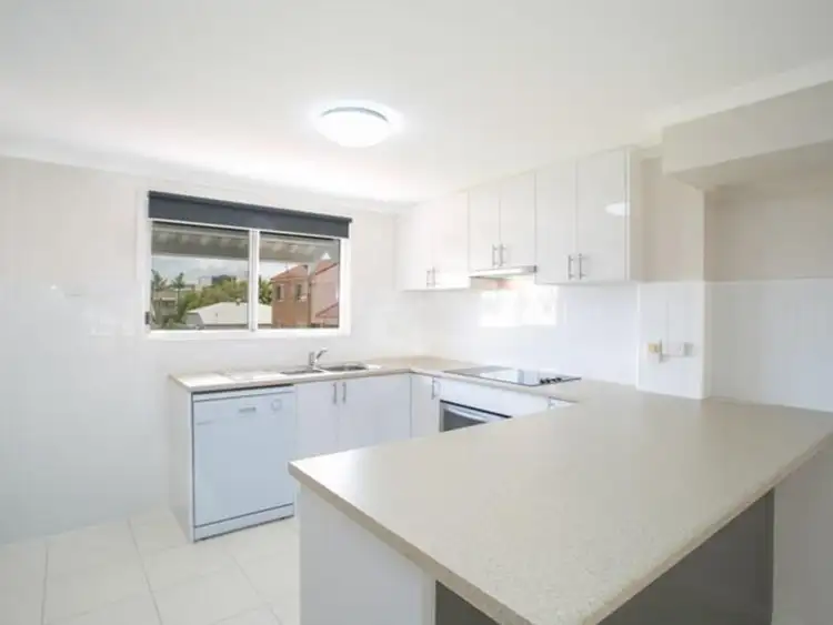 Second view of Homely townhouse listing, 5/61 Duporth Avenue, Maroochydore QLD 4558