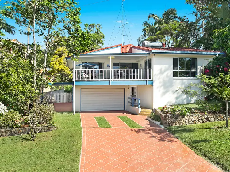 15 Pontee Parade, Alexandra Headland QLD 4572