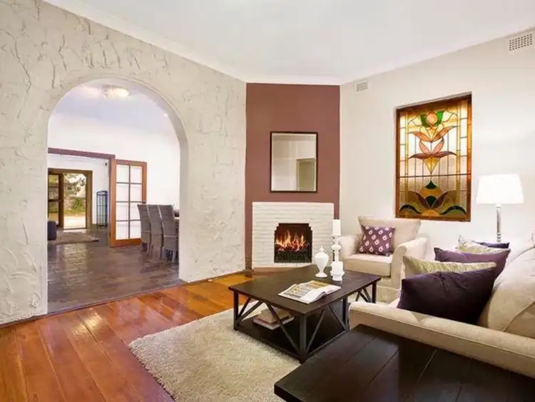 17 Kings Road, Brighton-le-sands NSW 2216