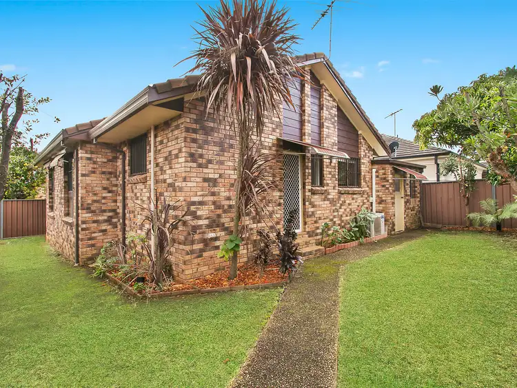 2/39 Junction Road, Beverly Hills NSW 2209