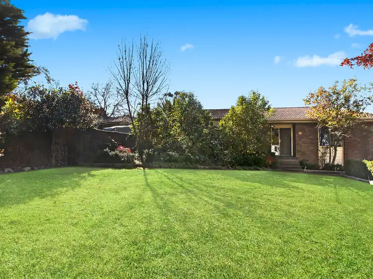 16 Palmer Street, Hall ACT 2618