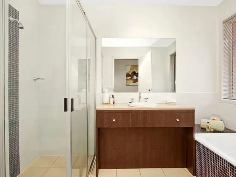 Sixth view of Homely house listing, 2/73 Paterson Street, Ainslie ACT 2602