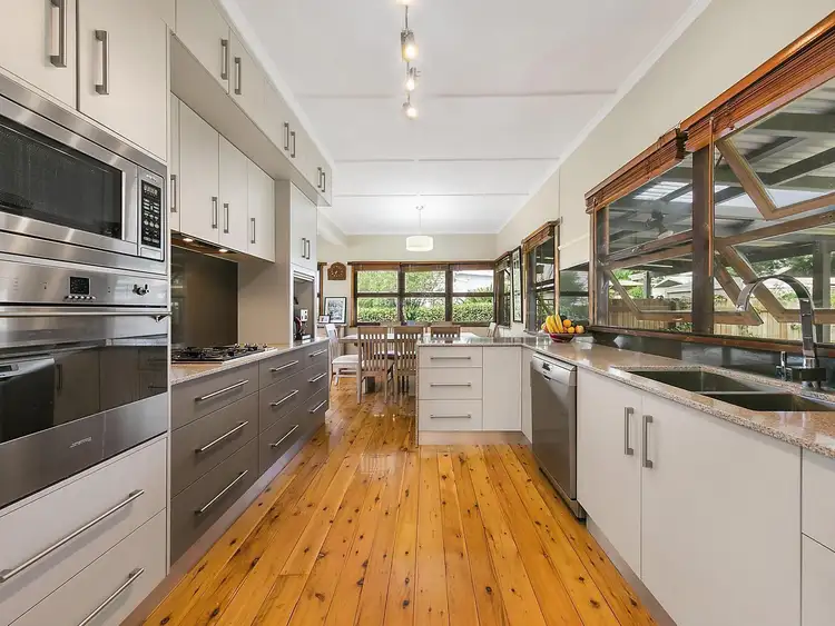 44 Cranley Street, South Toowoomba QLD 4350