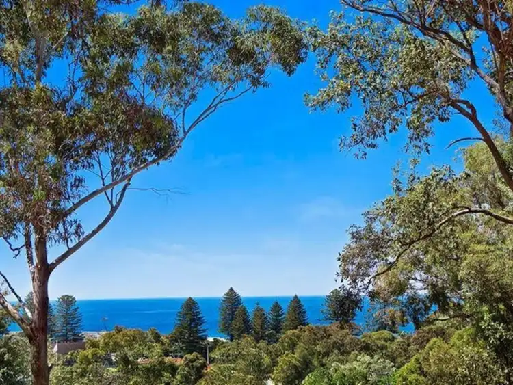 Third view of Homely apartment listing, 1/9 Hillcrest Street, Terrigal NSW 2260