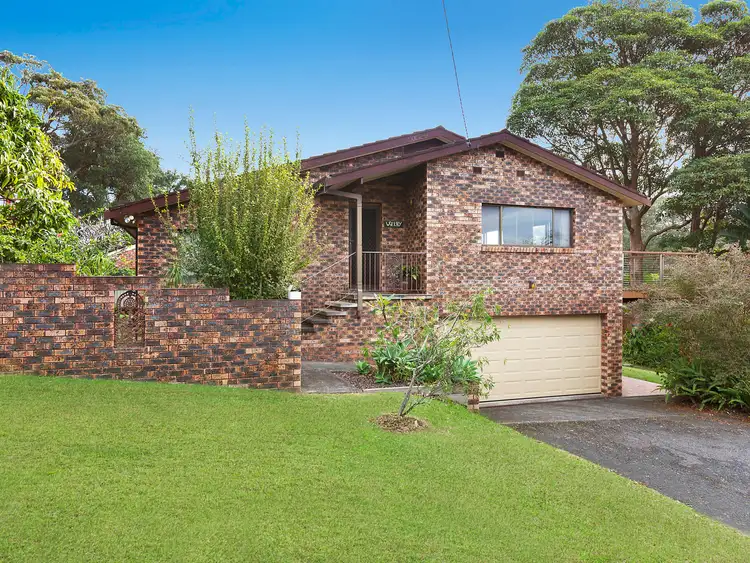 2 Grove Road, Wamberal NSW 2260