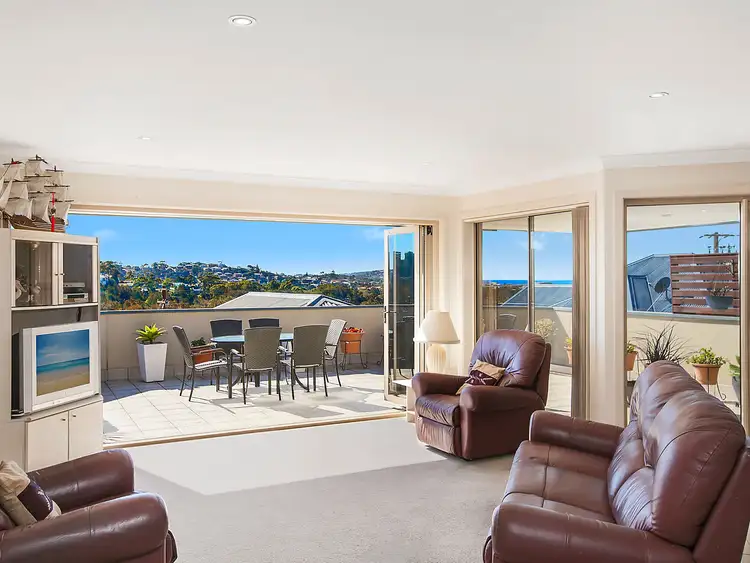 Fourth view of Homely townhouse listing, 3/38 Havenview Road, Terrigal NSW 2260