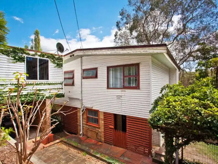 Second view of Homely house listing, 11 Moray Parade, Saratoga NSW 2251