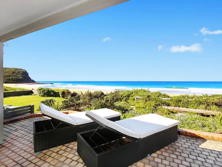 6 North Avoca Parade, North Avoca NSW 2260