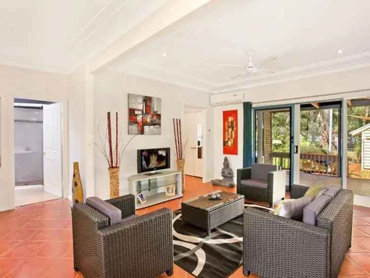 Fourth view of Homely house listing, 2 Warri Crescent, Macmasters Beach NSW 2251