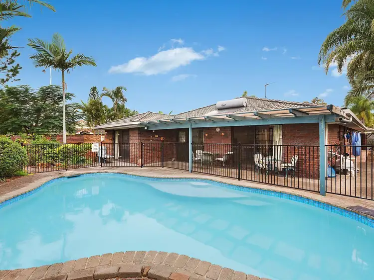 1 Montebello Court, Mermaid Waters QLD 4218
