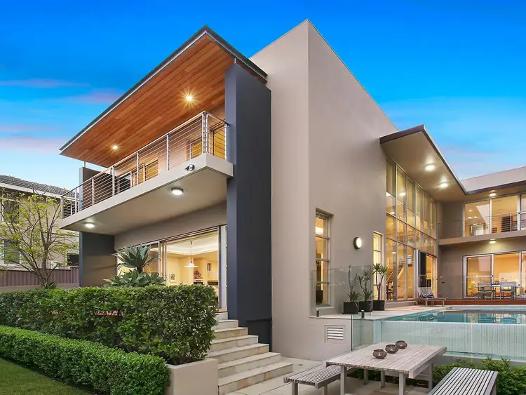 292 Connells Point Road, Connells Point NSW 2221