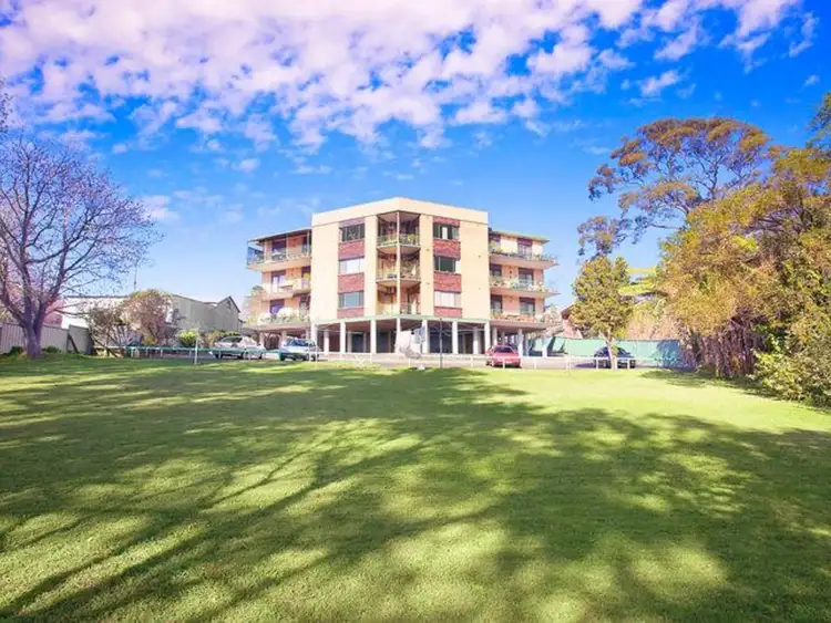 Third view of Homely apartment listing, 8/138 Albany Street, Point Frederick NSW 2250