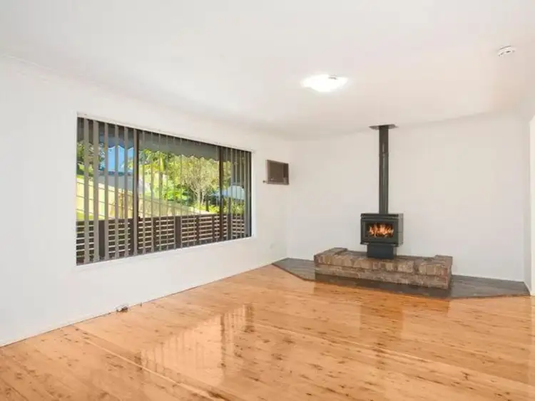 Second view of Homely house listing, 32 Narooma Road, Niagara Park NSW 2250