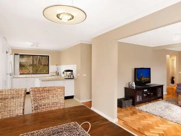 7 Heather Crescent, Wyoming NSW 2250