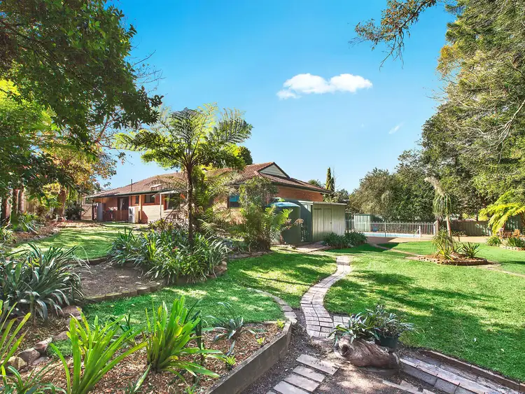 12 Hamilton Close, Niagara Park NSW 2250