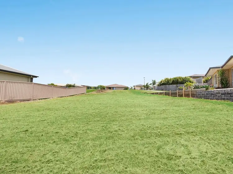 14 Higgins Place, Cumbalum NSW 2478