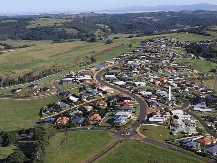 Fourth view of Homely villa listing, 2/3 Lindsay Avenue, Cumbalum NSW 2478