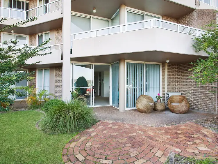 2/91-95 John Whiteway Drive, Gosford NSW 2250