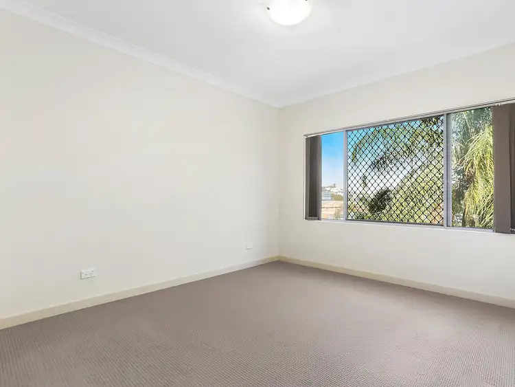 Fourth view of Homely apartment listing, 6/15 Little Street, Albion QLD 4010