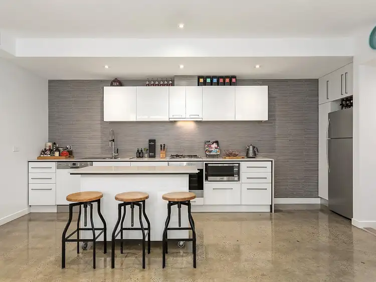 Third view of Homely apartment listing, 7/104 Barkly Street, St Kilda VIC 3182