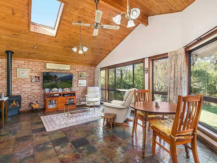 Fourth view of Homely house listing, 17 Evergreen Circle, Wentworth Falls NSW 2782