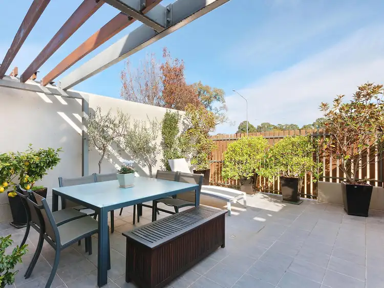45/215 Aspinall Street, Watson ACT 2602
