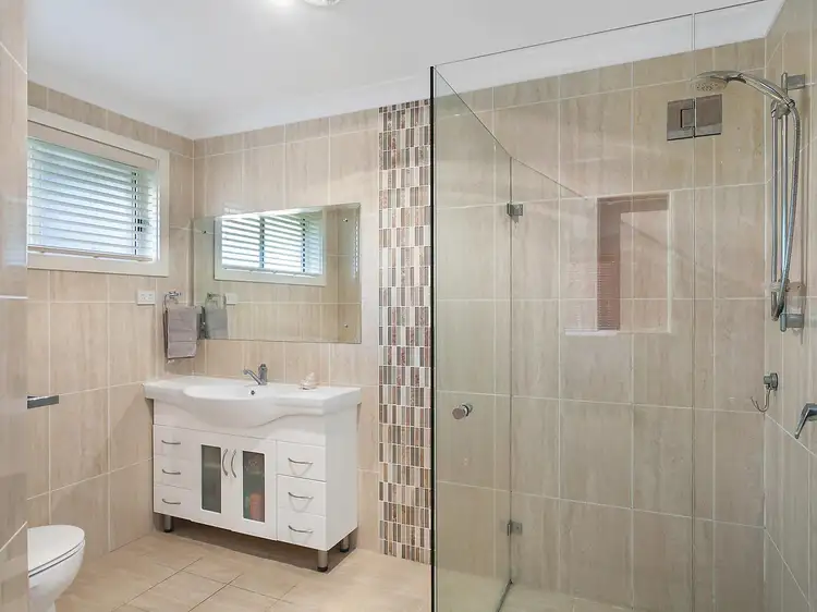 Fourth view of Homely house listing, 8 Mahni Close, Budgewoi NSW 2262