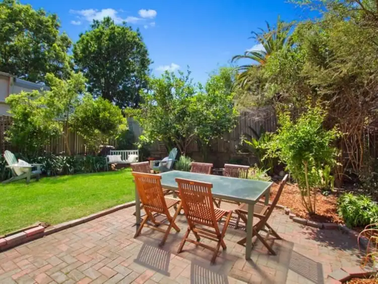 25 Dalleys Road, Naremburn NSW 2065