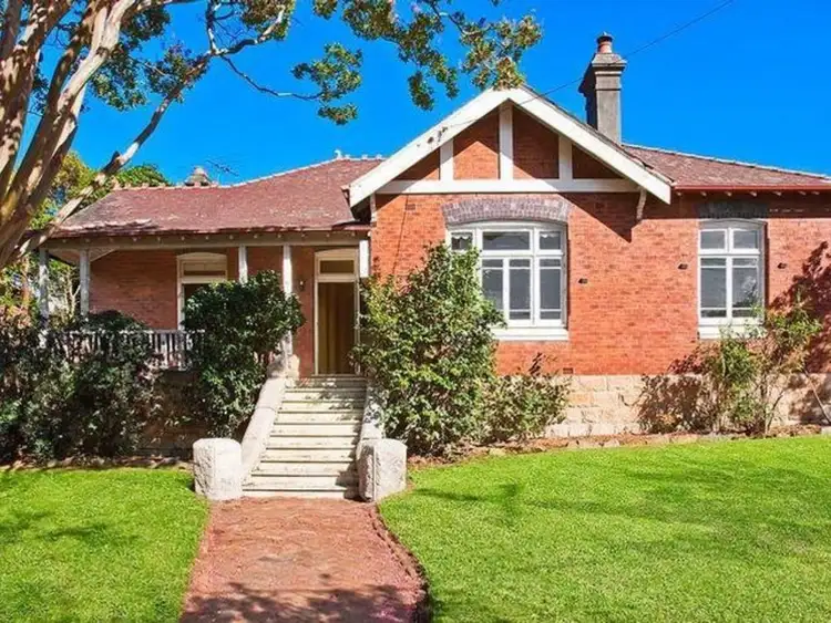 11 Bancroft Avenue, Roseville NSW 2069