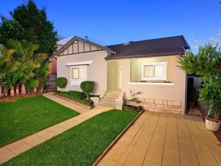 22 Dalleys Road, Naremburn NSW 2065