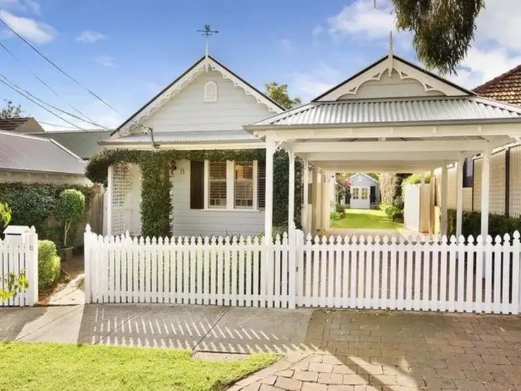 11 Dalleys Road, Naremburn NSW 2065