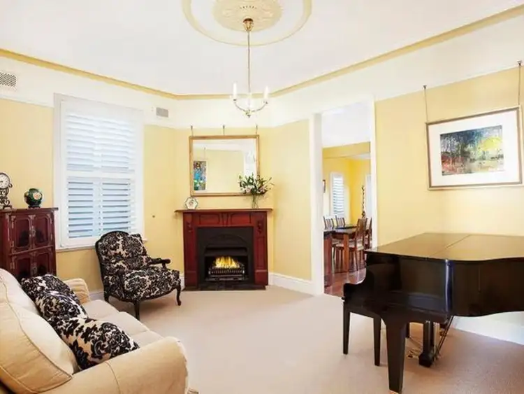 15 Oxley Street, Naremburn NSW 2065