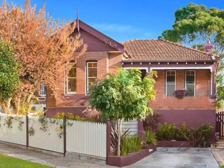 38 Glenmore Street, Naremburn NSW 2065